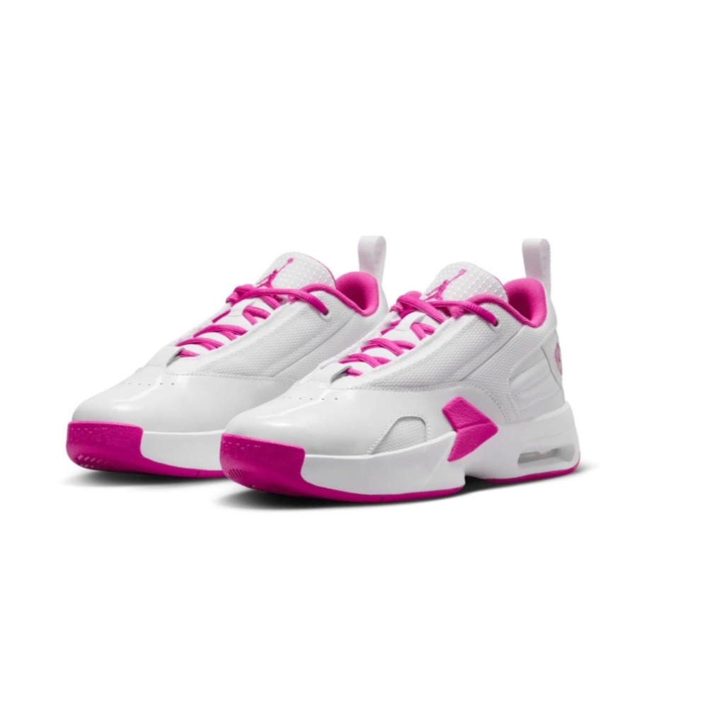Jordan Max Aura 6 Grade School Girls' "White/Fire Pink" Shoe YOUTH 7